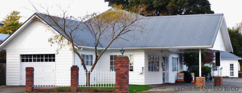 The Esplanade Motel & Conference Centre Palmerston North Exterior photo